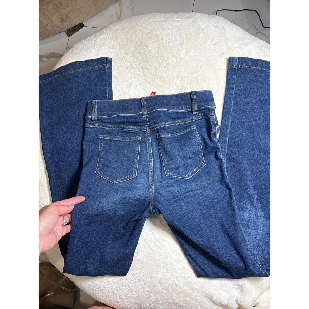 Women's small SPANX Clean indigo bootcut trouser denim jean pants. EUC.